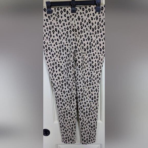 Chico’s Women’s Ponte Knit Animal Print Leggings Ankle Leopard Size 0 (4) - Picture 2 of 10